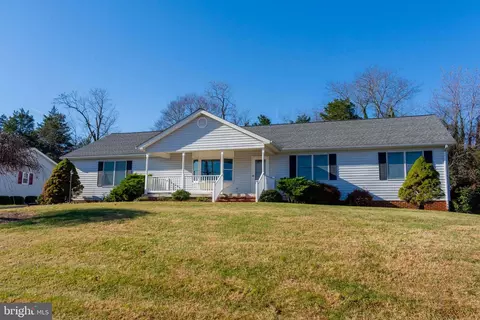 11374 Daisy Dr, Orange, VA 22960