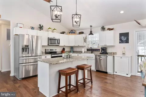 Kitchen - 4496 Rolling Hills Dr, Culpeper, VA 22701 photo 1 of 4