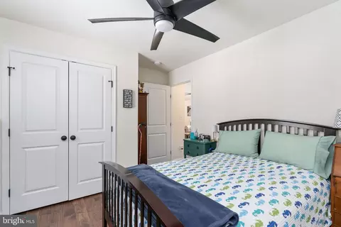 Bedroom - 4496 Rolling Hills Dr, Culpeper, VA 22701 photo 2 of 3