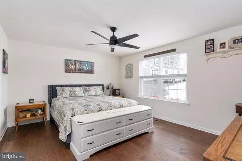 Bedroom - 4496 Rolling Hills Dr, Culpeper, VA 22701 photo 1 of 3