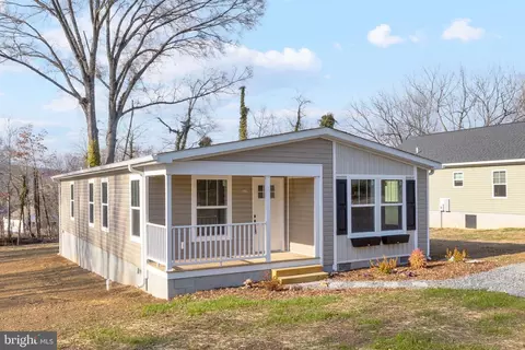 320 East St, Gordonsville, VA 22942