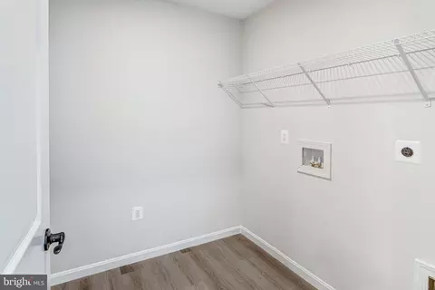 Entry Way - 523 Aster Ln, Orange, VA 22960 photo 10 of 11