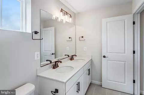 Entry Way - 523 Aster Ln, Orange, VA 22960 photo 11 of 11