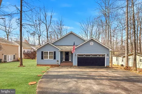 4603 Lakeview Pkwy, Locust Grove, VA 22508