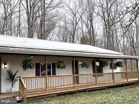 29082 Raccoon Ford Rd, Burr Hill, VA 22433