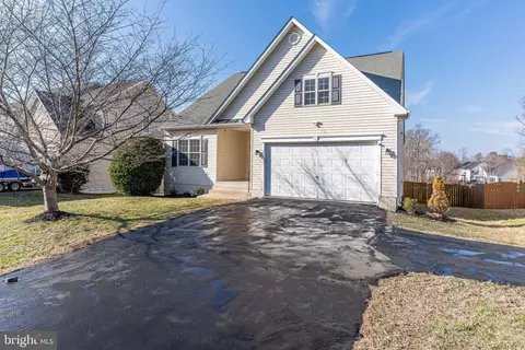 35291 Gosling Ln, Locust Grove, VA 22508