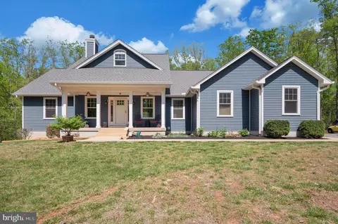 30319 Stonewall Dr, Locust Grove, VA 22508