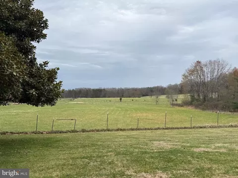 8344 Wilderness Woods Ln, Rhoadesville, VA 22542 photo 6