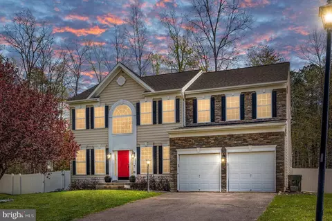 2417 Towering Oak Ct, Locust Grove, VA 22508