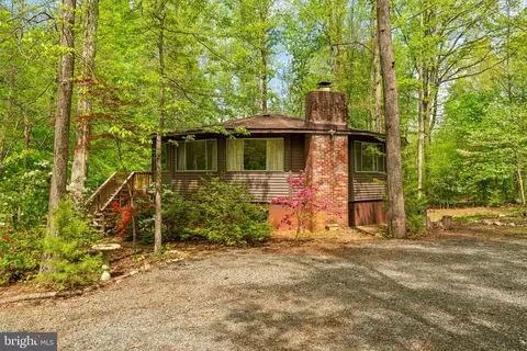 152 Edgemont Cir, Locust Grove, VA 22508