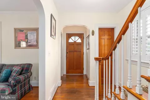 Entry Way - 195 Dabney St, Orange, VA 22960 photo 1 of 8