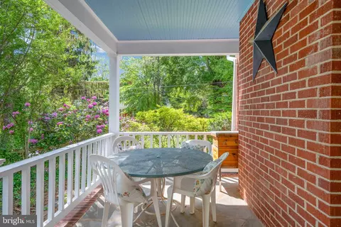 Exterior - 195 Dabney St, Orange, VA 22960 photo 9 of 16