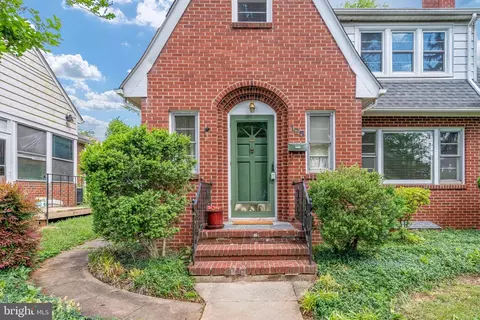 Exterior - 195 Dabney St, Orange, VA 22960 photo 8 of 16