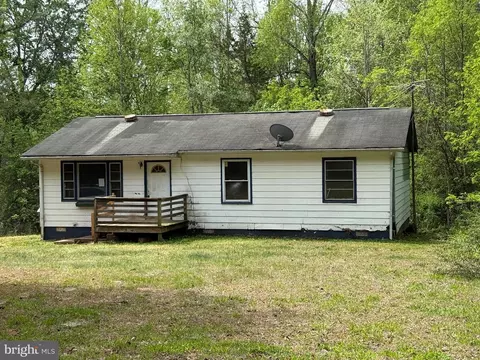 3154 Flat Run Rd, Locust Grove, VA 22508