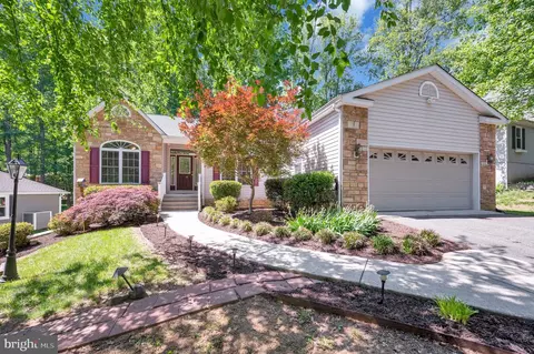 209 Sand Trap Ln, Locust Grove, VA 22508