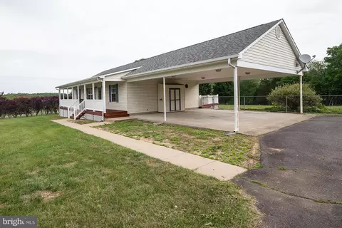 Exterior - 9379 Stonegate Ln, Rhoadesville, VA 22542 photo 2 of 6