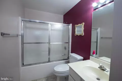 Bath - 9379 Stonegate Ln, Rhoadesville, VA 22542 photo 1 of 1