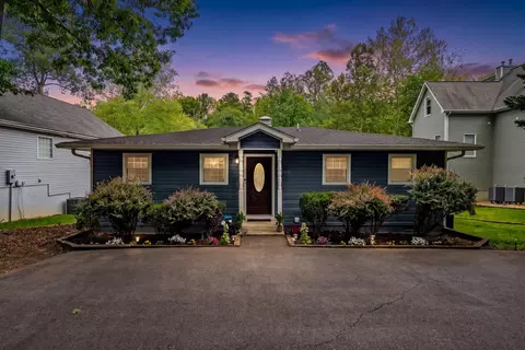 102 Confederate Cir, Locust Grove, VA 22508