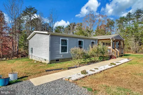 Exterior - 5120 Burr Hill Rd, Rhoadesville, VA 22542 photo 4 of 8