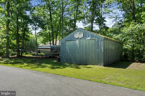 Exterior - 25360 Kylies Ln, Rhoadesville, VA 22542 photo 22 of 24