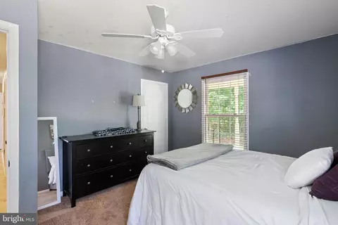 Bedroom - 25360 Kylies Ln, Rhoadesville, VA 22542 photo 4 of 7