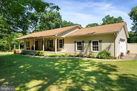 Exterior - 25360 Kylies Ln, Rhoadesville, VA 22542 photo 5 of 24