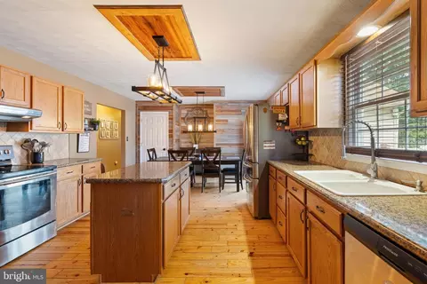 Kitchen - 25360 Kylies Ln, Rhoadesville, VA 22542 photo 1 of 6