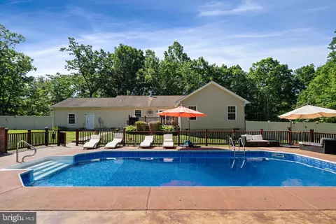 Exterior - 25360 Kylies Ln, Rhoadesville, VA 22542 photo 13 of 24