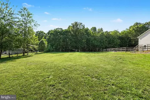 Exterior - 9486 Verdiersville Rd, Rhoadesville, VA 22542 photo 6 of 12