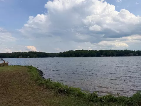 100 Flat Run, Locust Grove, VA 22508