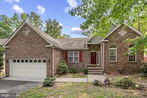 103 Eagle Ct, Locust Grove, VA 22508