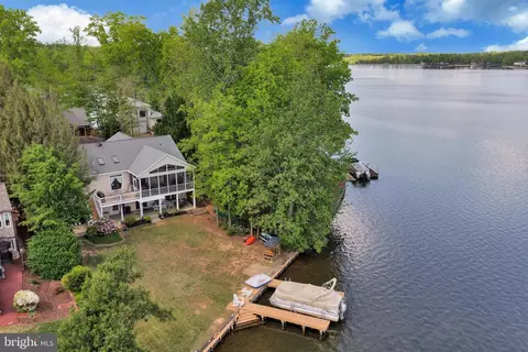 626 Cornwallis Ave, Locust Grove, VA 22508