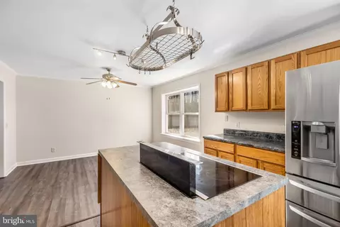 Kitchen - 28494 Constitution Hwy, Rhoadesville, VA 22542 photo 3 of 4
