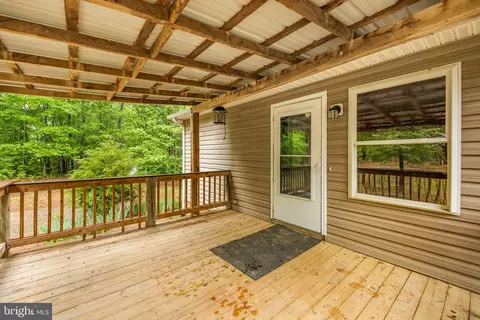 Exterior - 28494 Constitution Hwy, Rhoadesville, VA 22542 photo 6 of 13