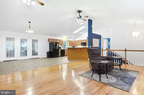 Entry Way - 25373 Jabo Ln, Rhoadesville, VA 22542 photo 1 of 5
