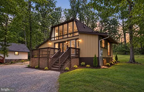 112 Lakeview Pkwy, Locust Grove, VA 22508