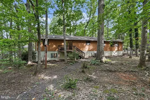 222 Creekside Dr, Locust Grove, VA 22508