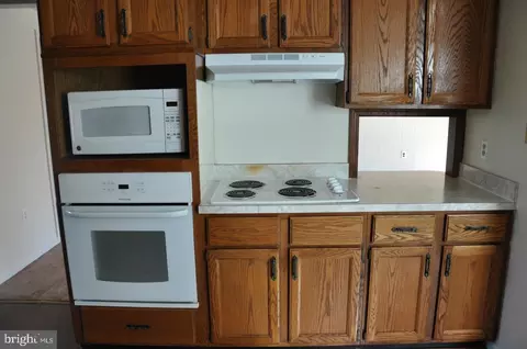 Kitchen - 20530 Bickers Ln, Orange, VA 22960 photo 2 of 2
