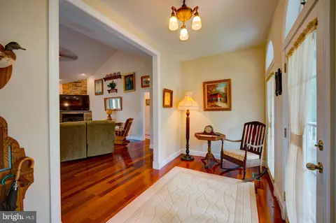 Entry Way - 6542 Pine Stake Rd, Culpeper, VA 22701 photo 4 of 7