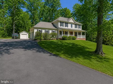 101 Saylers Creek Rd, Locust Grove, VA 22508
