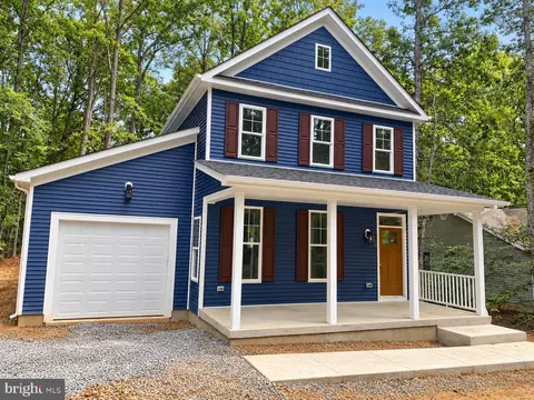 122 Tall Pines Ave, Locust Grove, VA 22508
