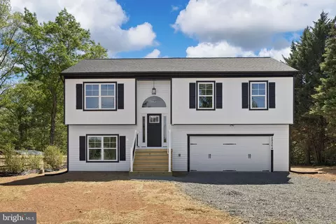 Exterior - 28264 Mine Run Rd, Rhoadesville, VA 22542 photo 5 of 10