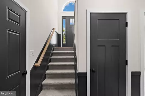 Entry Way - 28264 Mine Run Rd, Rhoadesville, VA 22542 photo 7 of 7
