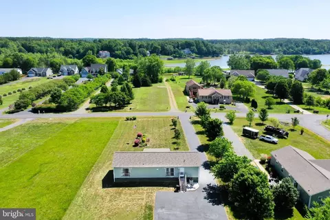 View/Area - 26476 Pennfields Dr, Orange, VA 22960 photo 9 of 10