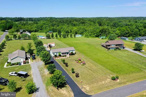 View/Area - 26476 Pennfields Dr, Orange, VA 22960 photo 7 of 10