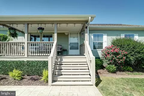 Exterior - 26476 Pennfields Dr, Orange, VA 22960 photo 3 of 11