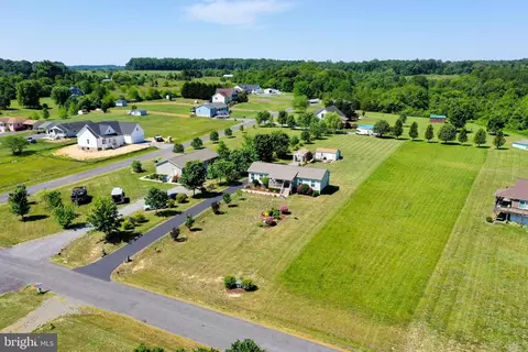 View/Area - 26476 Pennfields Dr, Orange, VA 22960 photo 8 of 10