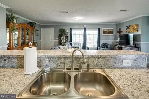 Kitchen - 26476 Pennfields Dr, Orange, VA 22960 photo 2 of 2