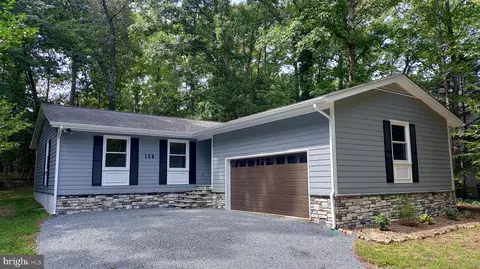 128 Jefferson Ave, Locust Grove, VA 22508