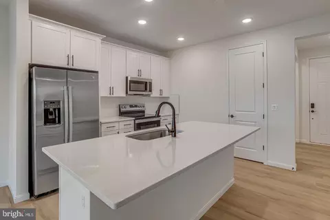 Kitchen - 626 Clover Ln, Orange, VA 22960 photo 2 of 3